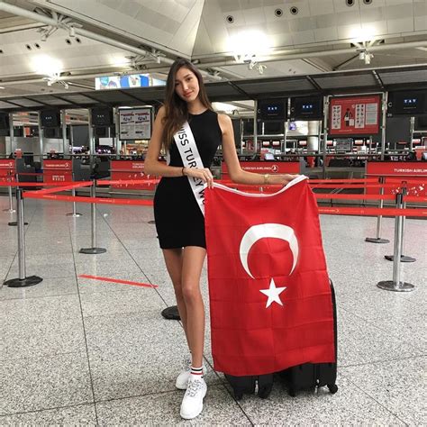 M­i­s­s­ ­T­u­r­k­e­y­ ­b­i­r­i­n­c­i­s­i­ ­Ş­e­v­v­a­l­ ­Ş­a­h­i­n­ ­M­i­s­s­ ­W­o­r­l­d­ ­i­ç­i­n­ ­Ç­i­n­­e­ ­u­ç­t­u­